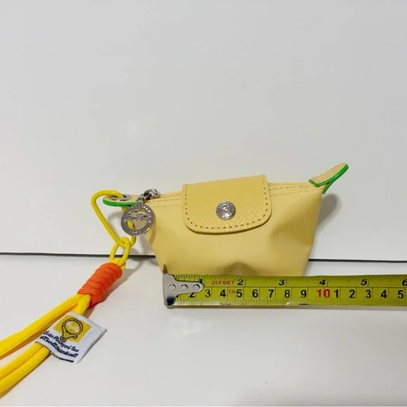 🌸New Longchamp Yellow Nylon Wristlet Coin Purse - Picture 5 of 5